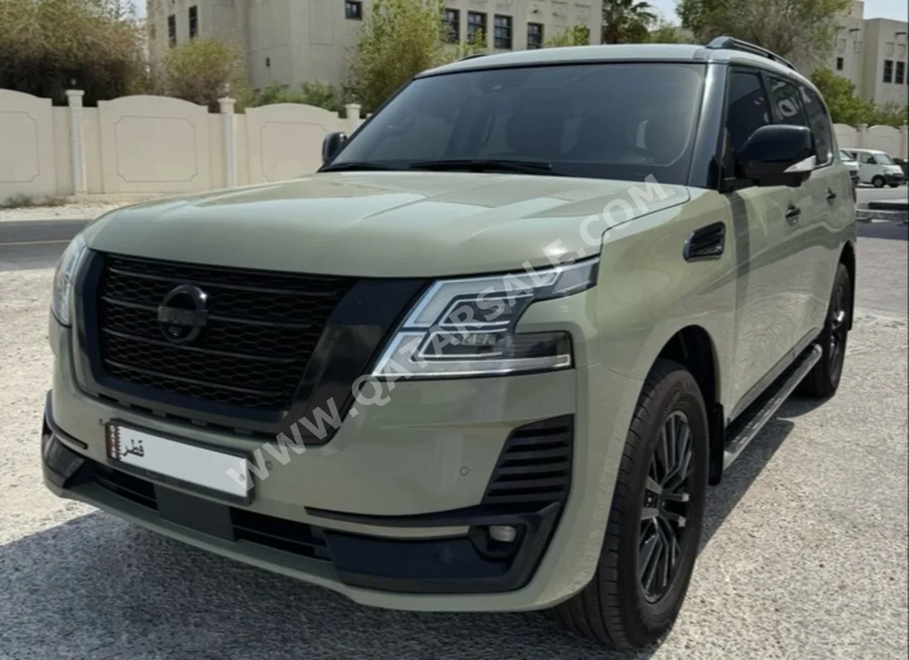 Nissan  Patrol  Platinum  2020  Automatic  190,000 Km  6 Cylinder  Four Wheel Drive (4WD)  SUV  Green
