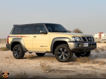 Nissan  Patrol  Super Safari  2023  Automatic  33,000 Km  6 Cylinder  Four Wheel Drive (4WD)  SUV  Beige  With Warranty