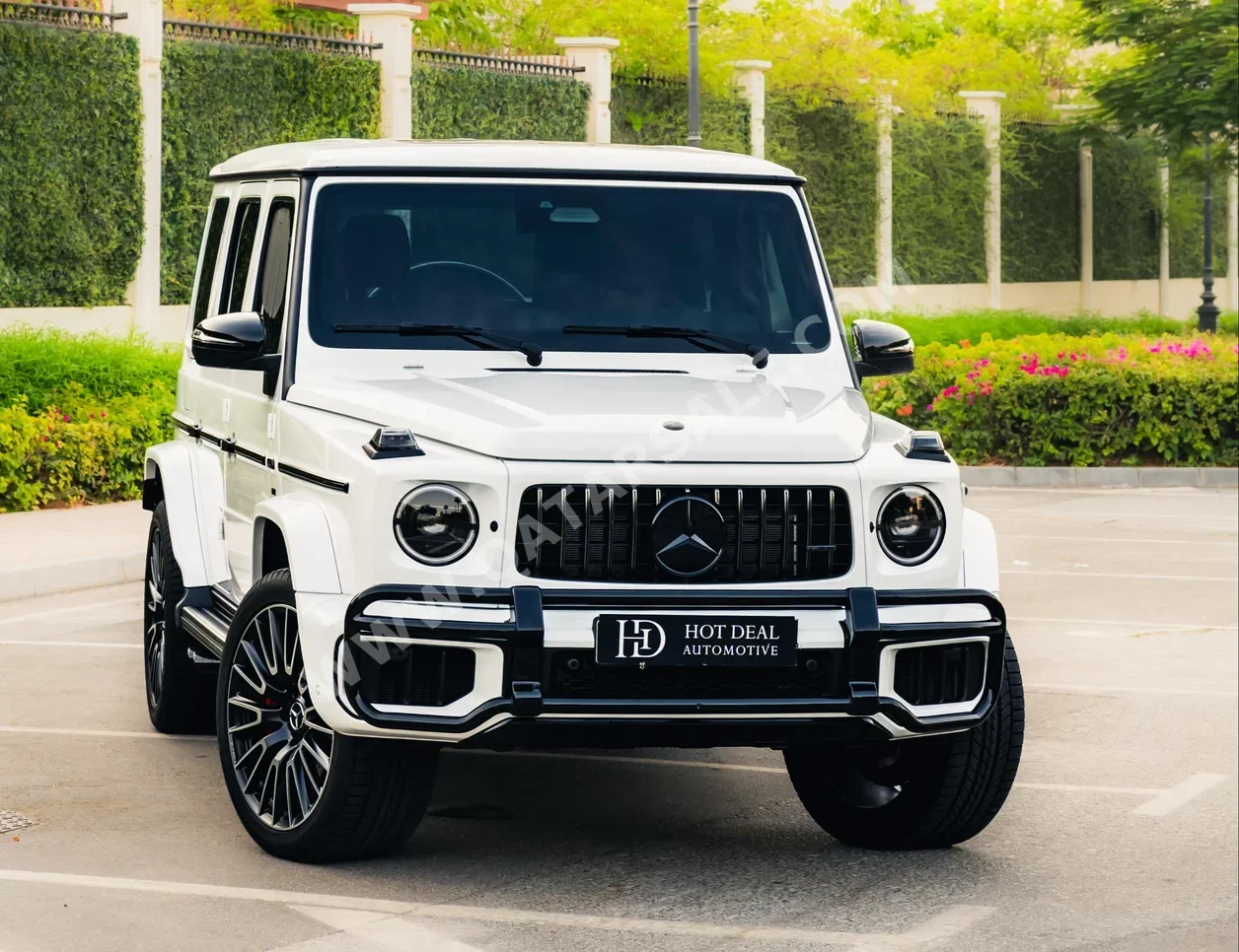 Mercedes-Benz  G-Class  63 AMG  2025  Automatic  1,850 Km  8 Cylinder  Four Wheel Drive (4WD)  SUV  White