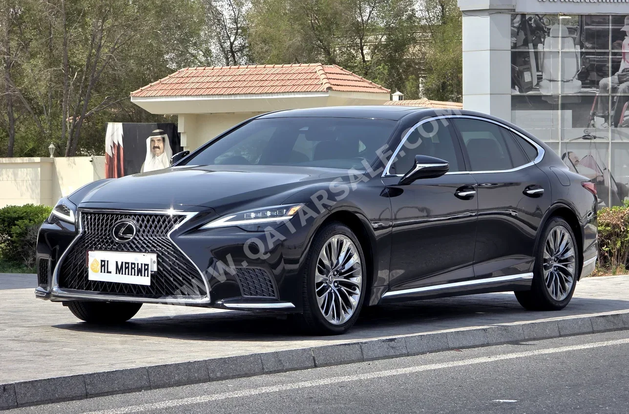 Lexus  LS  500  2022  Automatic  17,000 Km  6 Cylinder  Rear Wheel Drive (RWD)  Sedan  Black  With Warranty