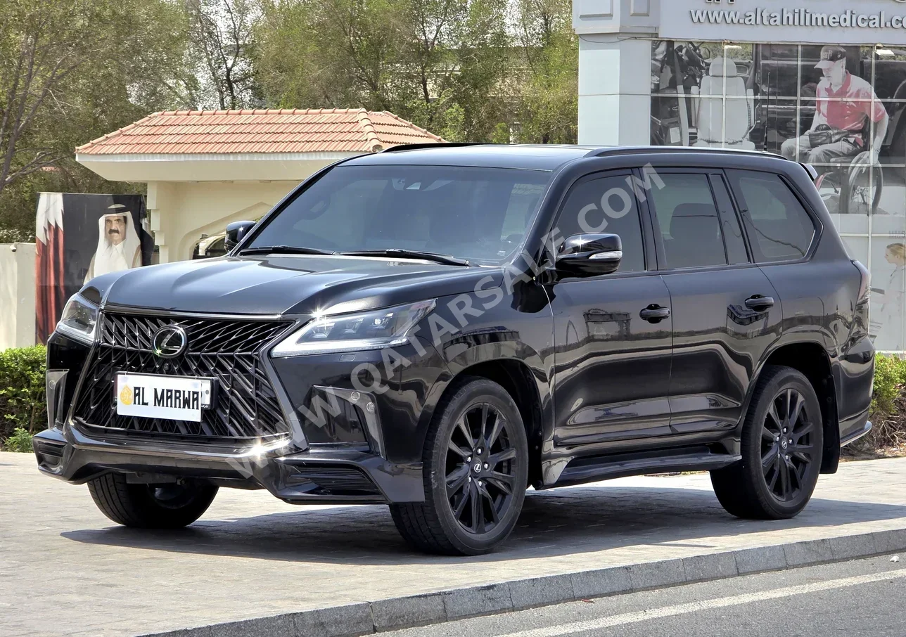 Lexus  LX  570 S Black Edition  2019  Automatic  157,000 Km  8 Cylinder  Four Wheel Drive (4WD)  SUV  Black
