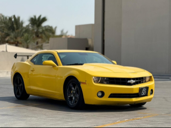 شفروليه  كمارو  2010  اوتوماتيك  217,000 كم  6 سلندر  دفع خلفي  كوبيه \ سبورت  أصفر