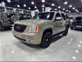 GMC  Yukon  2007  Automatic  397,000 Km  8 Cylinder  Four Wheel Drive (4WD)  SUV  Gold