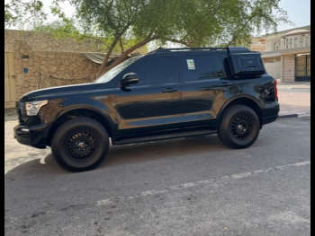 GWM  Tank  500  2025  Automatic  11,000 Km  6 Cylinder  Four Wheel Drive (4WD)  SUV  Black  With Warranty