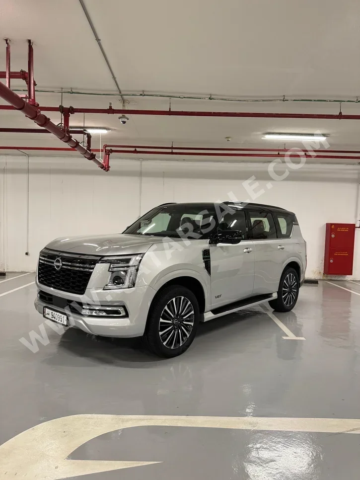 Nissan  Patrol  Platinum turbo  2025  Automatic  9,000 Km  6 Cylinder  Four Wheel Drive (4WD)  SUV  Silver  With Warranty