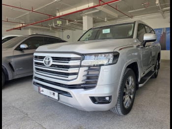 Toyota  Land Cruiser  GXR Twin Turbo  2024  Automatic  45,000 Km  6 Cylinder  Four Wheel Drive (4WD)  SUV  Silver  With Warranty