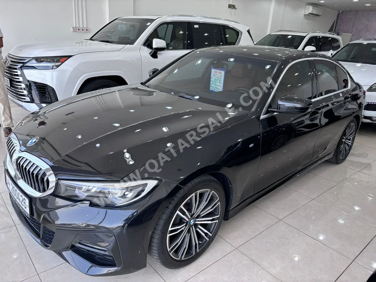 BMW  3-Series  320i  2021  Automatic  45,000 Km  4 Cylinder  Rear Wheel Drive (RWD)  Sedan  Black