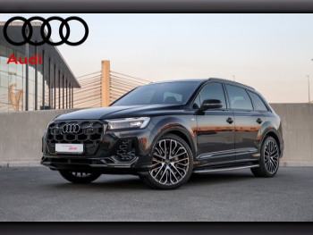 Audi  Q7  S-Line  2025  Automatic  400 Km  6 Cylinder  All Wheel Drive (AWD)  SUV  Black  With Warranty