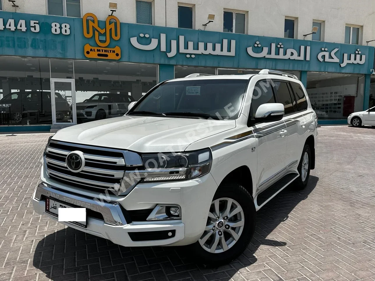 Toyota  Land Cruiser  VXR White Edition  2018  Automatic  80,000 Km  8 Cylinder  Four Wheel Drive (4WD)  SUV  White