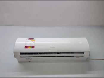 Air Conditioners GREE Remote Included Warranty With Delivery With Installation