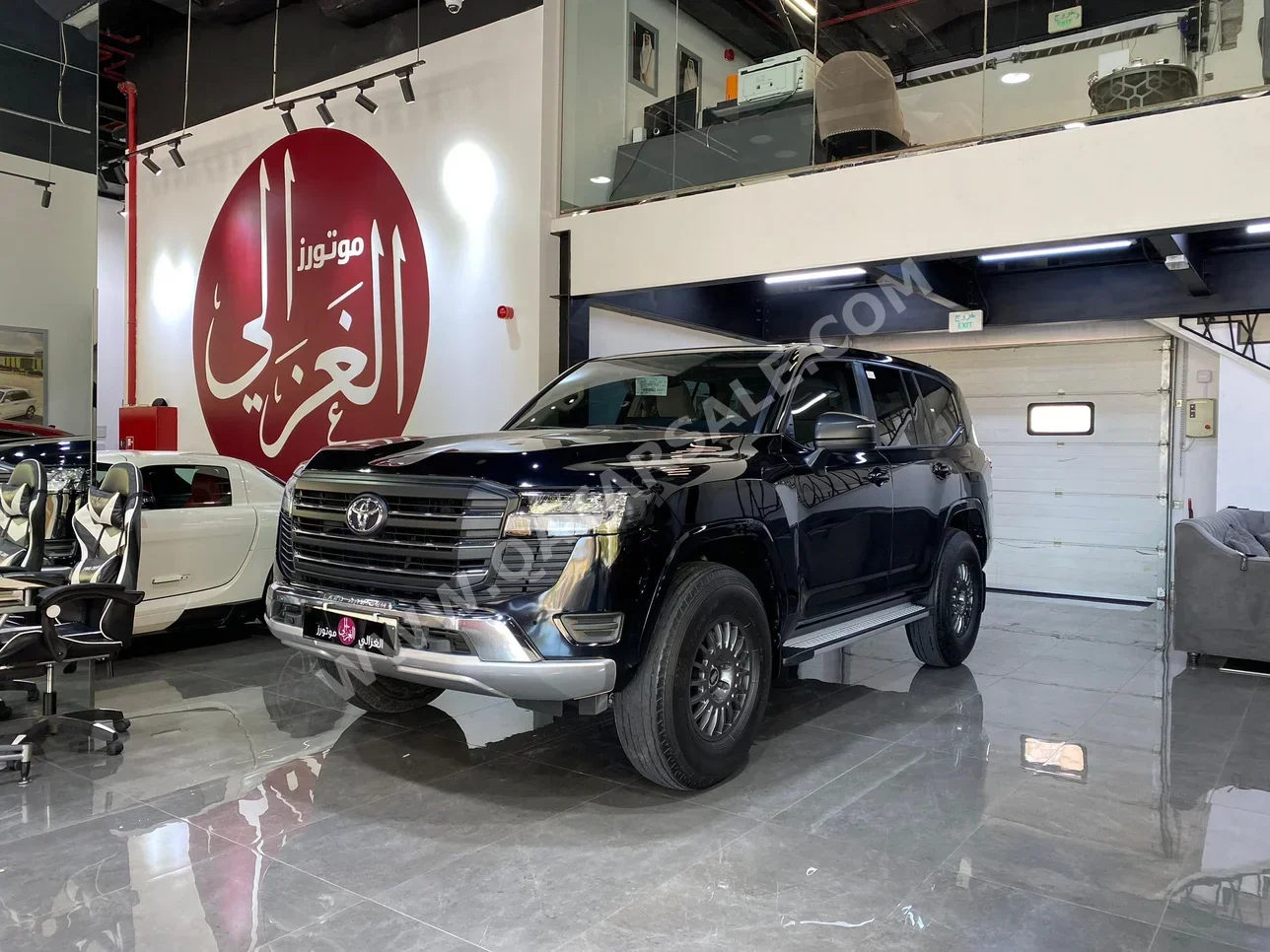 Toyota  Land Cruiser  GX  2024  Automatic  44,000 Km  6 Cylinder  Four Wheel Drive (4WD)  SUV  Black  With Warranty