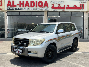 Toyota  Land Cruiser  GXR  2008  Automatic  262,000 Km  6 Cylinder  Four Wheel Drive (4WD)  SUV  Silver