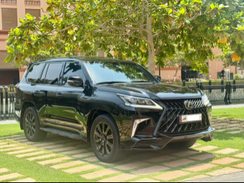 لكزس  ال اكس  570 اس  2019  اوتوماتيك  128,000 كم  8 سلندر  دفع رباعي  اس يو في  أسود