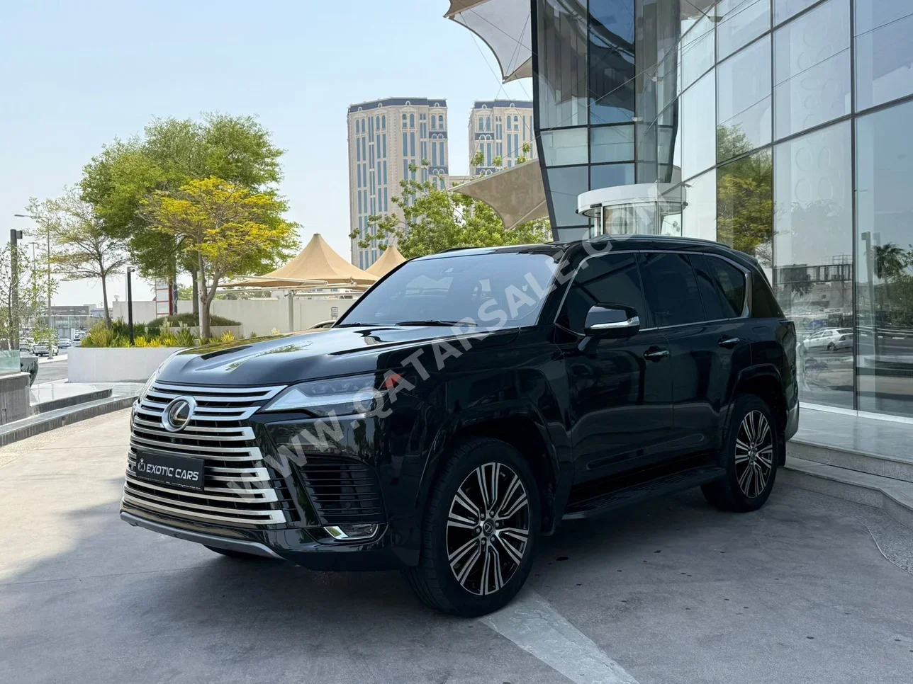 Lexus  LX  600  2023  Automatic  26,000 Km  6 Cylinder  Four Wheel Drive (4WD)  SUV  Black  With Warranty
