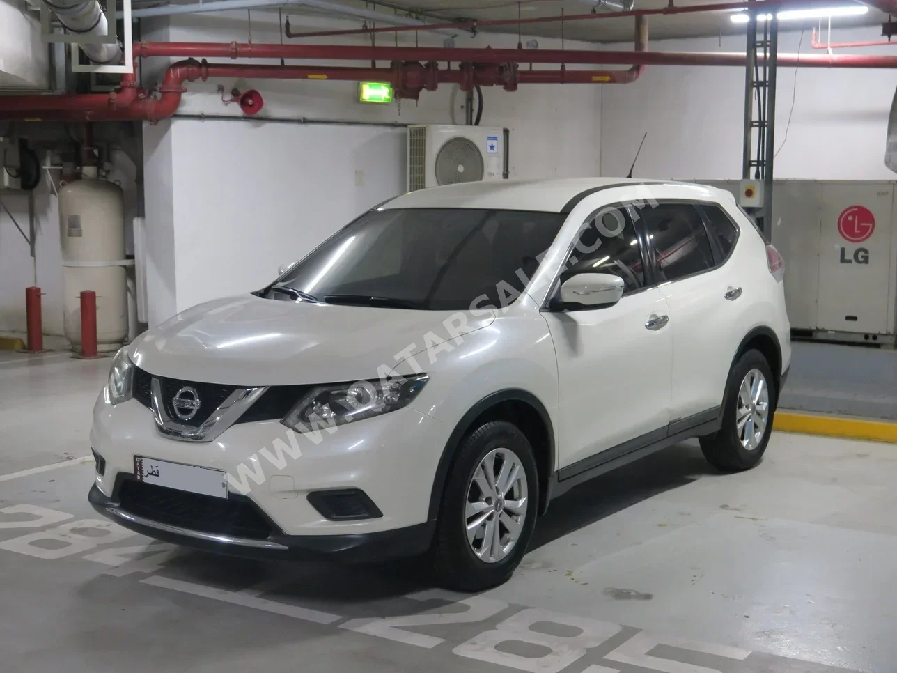 Nissan  X-Trail  2016  Automatic  78,500 Km  4 Cylinder  Four Wheel Drive (4WD)  SUV  White