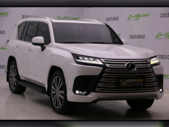 Lexus  LX  600 VIP  2022  Automatic  16,000 Km  6 Cylinder  Four Wheel Drive (4WD)  SUV  White  With Warranty