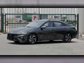 Hyundai  Elantra  2025  Automatic  0 Km  4 Cylinder  Front Wheel Drive (FWD)  Sedan  Gray
