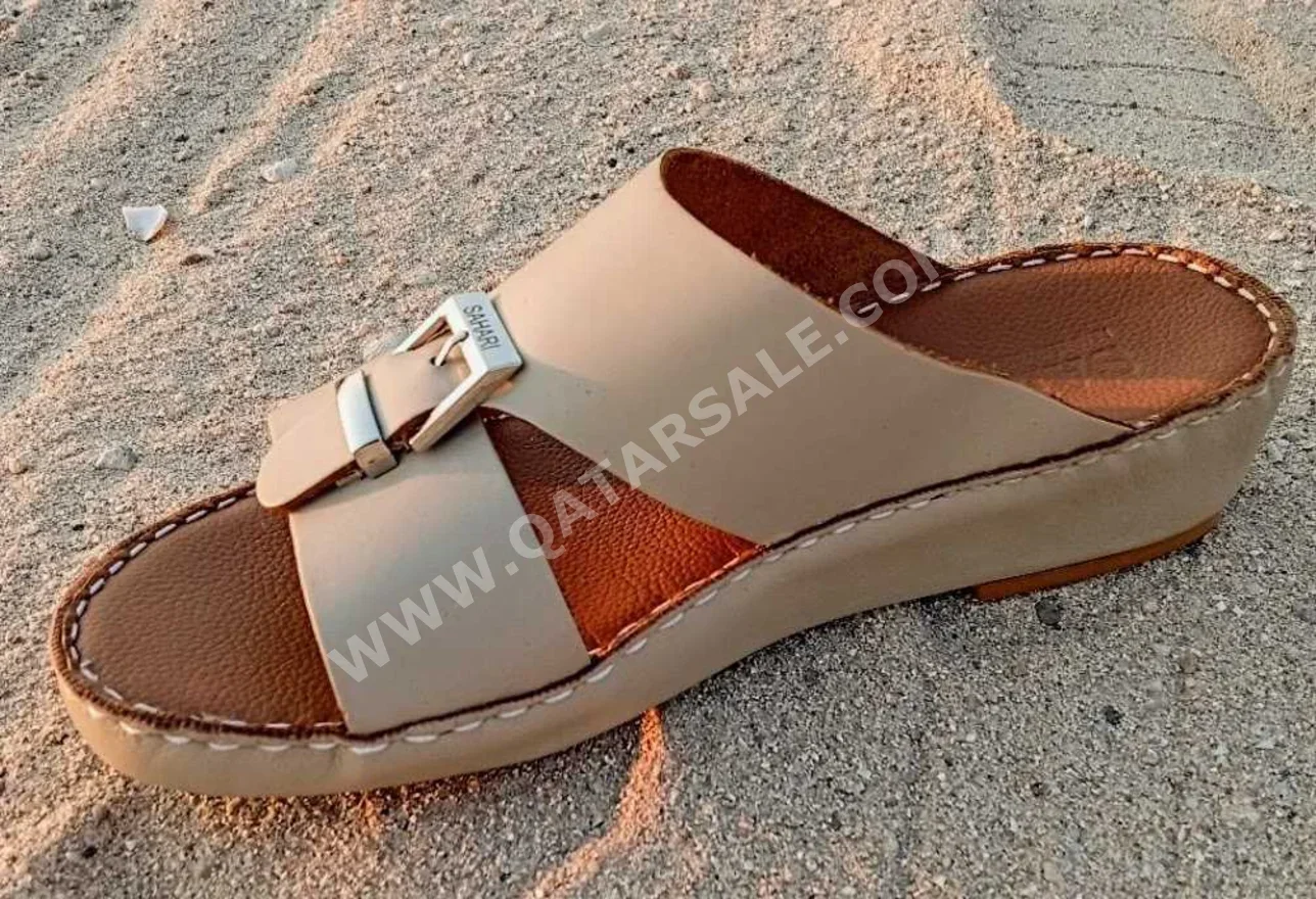 النعال / الصنادل
