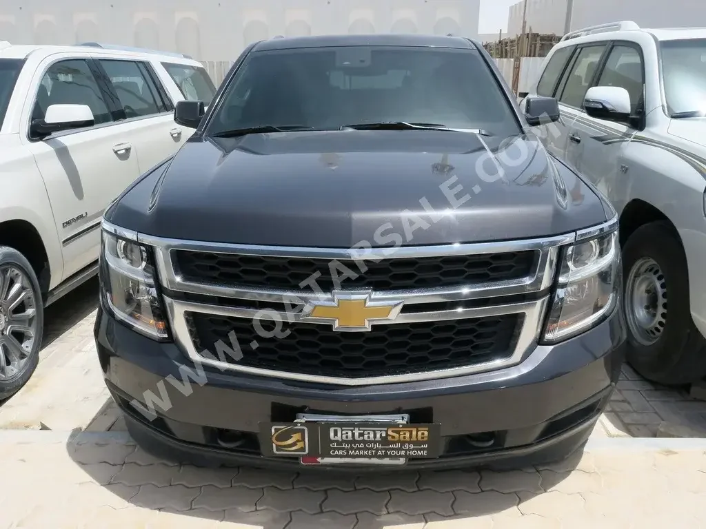 Chevrolet  Suburban  2016  Automatic  290,000 Km  8 Cylinder  Four Wheel Drive (4WD)  SUV  Gray  With Warranty