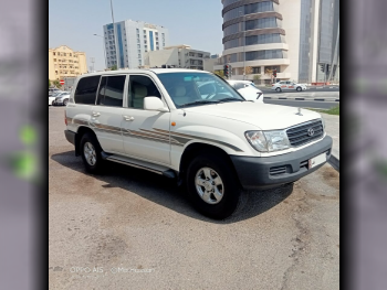 تويوتا  لاند كروزر  جي اكس  2002  اوتوماتيك  460,000 كم  6 سلندر  دفع رباعي  اس يو في  أبيض