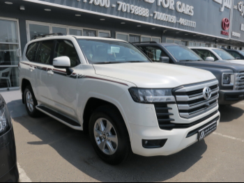 Toyota  Land Cruiser  GXR Twin Turbo  2025  Automatic  0 Km  6 Cylinder  Four Wheel Drive (4WD)  SUV  White  With Warranty