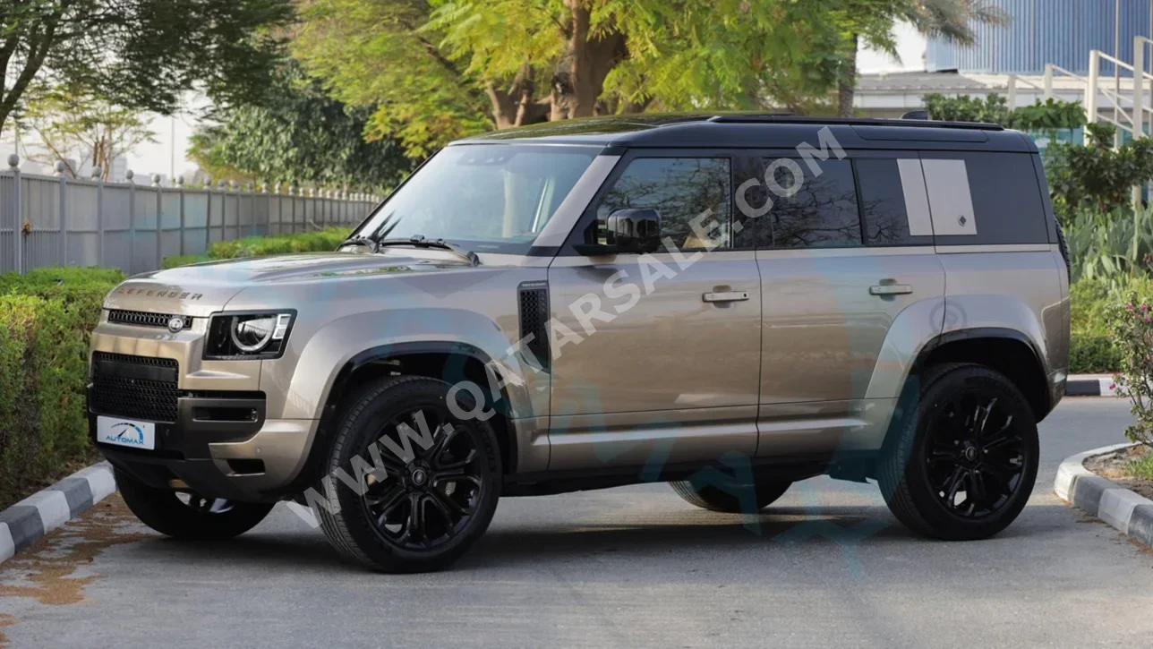 Land Rover  Defender  Octa  2025  Automatic  9 Km  8 Cylinder  All Wheel Drive (AWD)  SUV  Gold  With Warranty