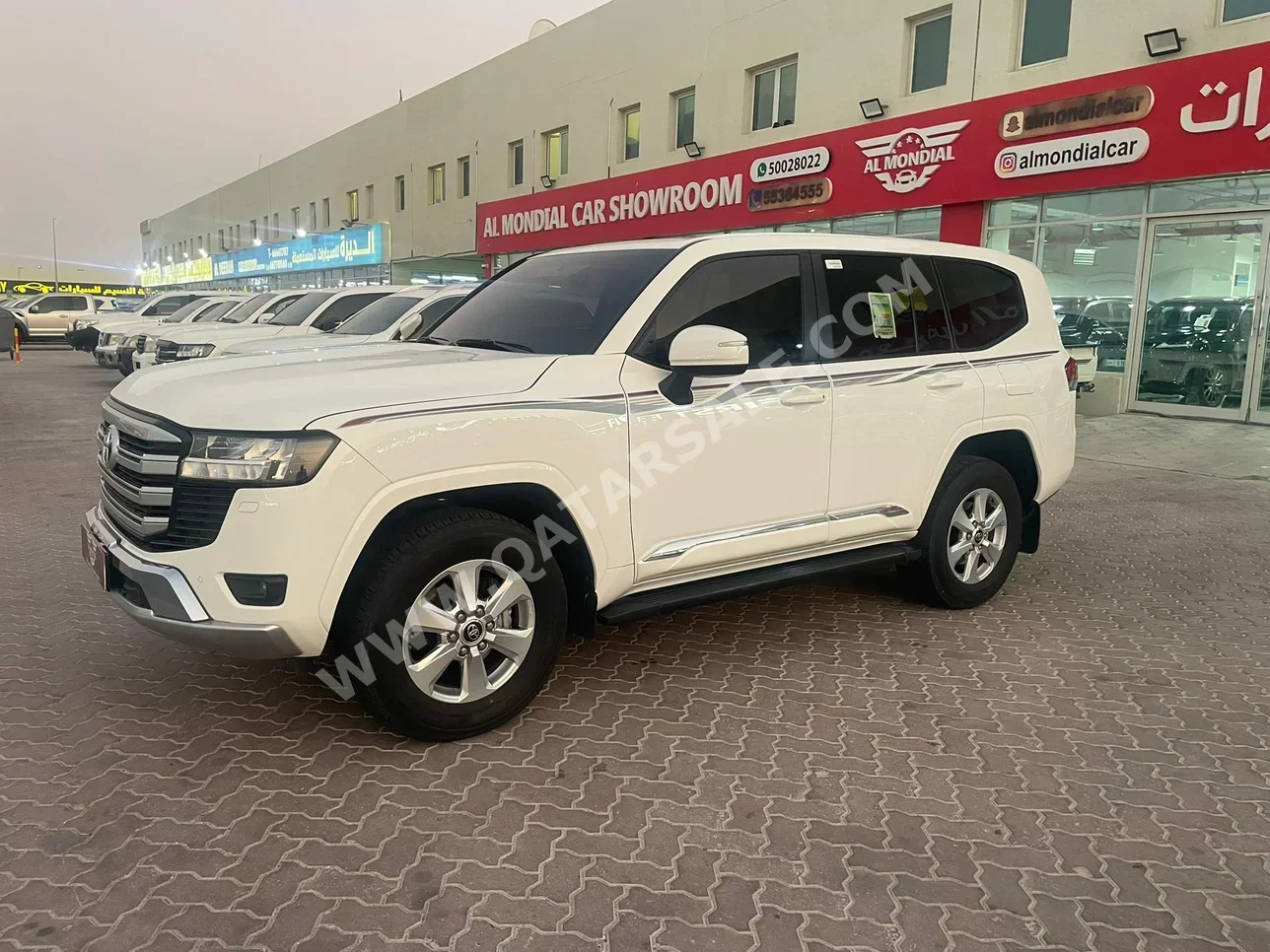 Toyota  Land Cruiser  GXR Twin Turbo  2023  Automatic  36,000 Km  6 Cylinder  Four Wheel Drive (4WD)  SUV  White  With Warranty