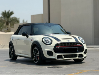 Mini  Cooper  JCW  2020  Automatic  51,000 Km  4 Cylinder  Front Wheel Drive (FWD)  Hatchback  White