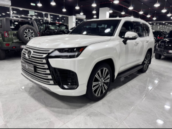 Lexus  LX  600  2024  Automatic  8,100 Km  6 Cylinder  Four Wheel Drive (4WD)  SUV  White  With Warranty