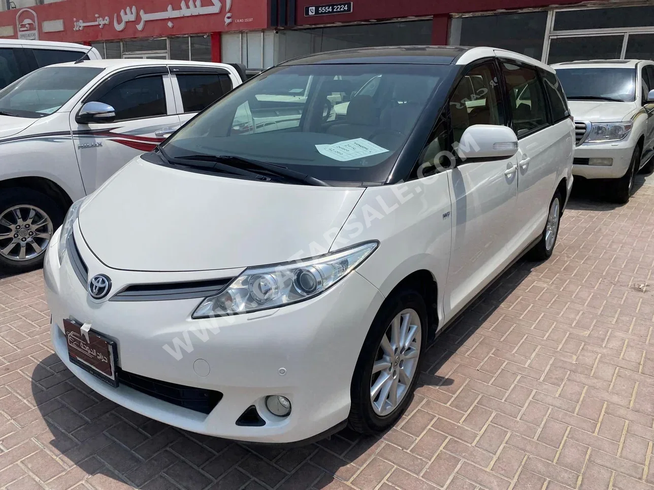 Toyota  Previa  2016  Automatic  201,000 Km  4 Cylinder  Front Wheel Drive (FWD)  Van / Bus  White