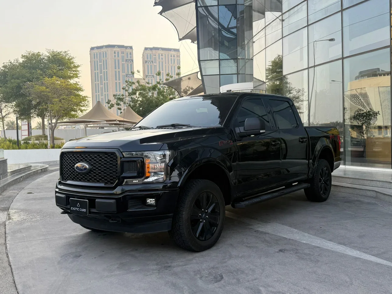 Ford  F  150 FX4  2020  Automatic  73,000 Km  6 Cylinder  Four Wheel Drive (4WD)  Pick Up  Black