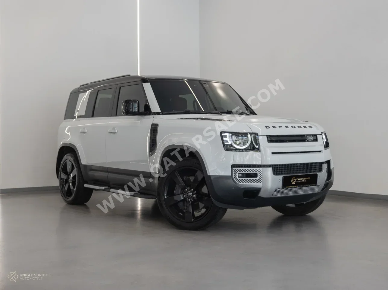 Land Rover  Defender  110 HSE  2024  Automatic  49,750 Km  6 Cylinder  Four Wheel Drive (4WD)  SUV  White  With Warranty