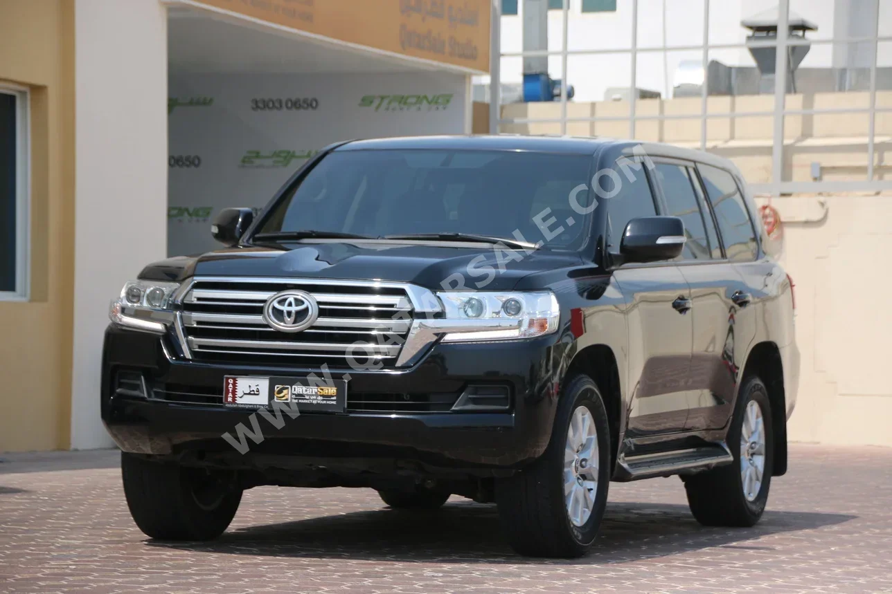 Toyota  Land Cruiser  GXR  2019  Automatic  188,000 Km  6 Cylinder  Four Wheel Drive (4WD)  SUV  Black