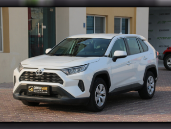 Toyota  Rav 4  2023  Automatic  62,000 Km  4 Cylinder  Front Wheel Drive (FWD)  SUV  Pearl  With Warranty