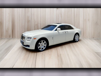 Rolls-Royce  Ghost  2011  Automatic  20,500 Km  12 Cylinder  All Wheel Drive (AWD)  Sedan  White