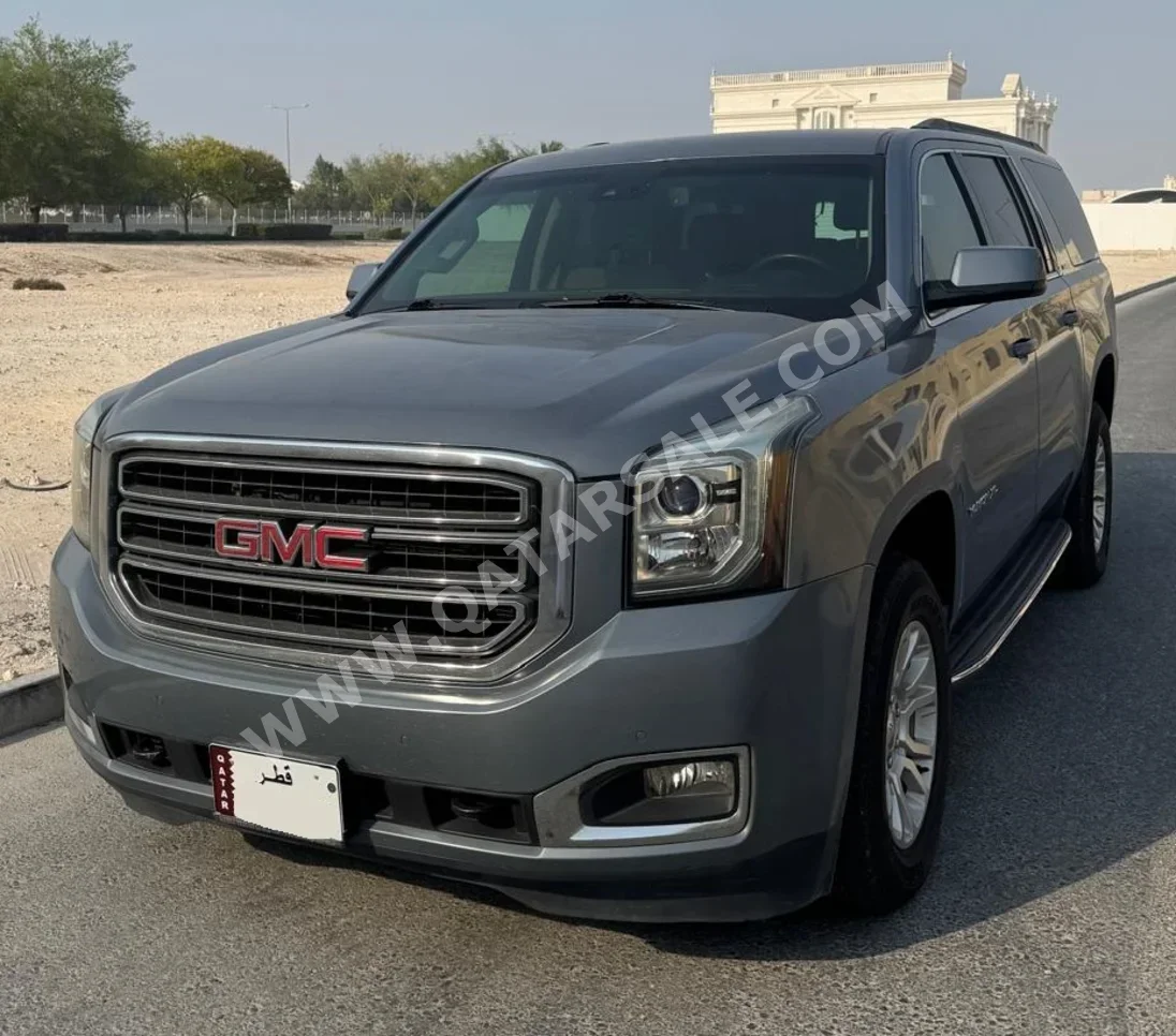 GMC  Yukon  XL  2016  Automatic  225,000 Km  8 Cylinder  Four Wheel Drive (4WD)  SUV  Gray