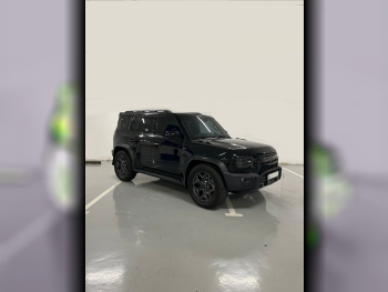 Jetour  T2  Luxury  2025  Automatic  32,000 Km  4 Cylinder  Four Wheel Drive (4WD)  SUV  Black  With Warranty
