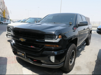 Chevrolet  Silverado  2018  Automatic  105,000 Km  8 Cylinder  Four Wheel Drive (4WD)  Pick Up  Black