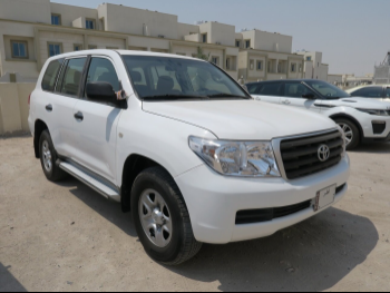 Toyota  Land Cruiser  G  2009  Automatic  350,000 Km  6 Cylinder  Four Wheel Drive (4WD)  SUV  White