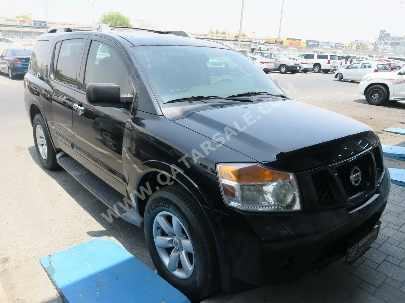 Nissan  Armada  2016  Automatic  144,000 Km  8 Cylinder  Four Wheel Drive (4WD)  SUV  Black