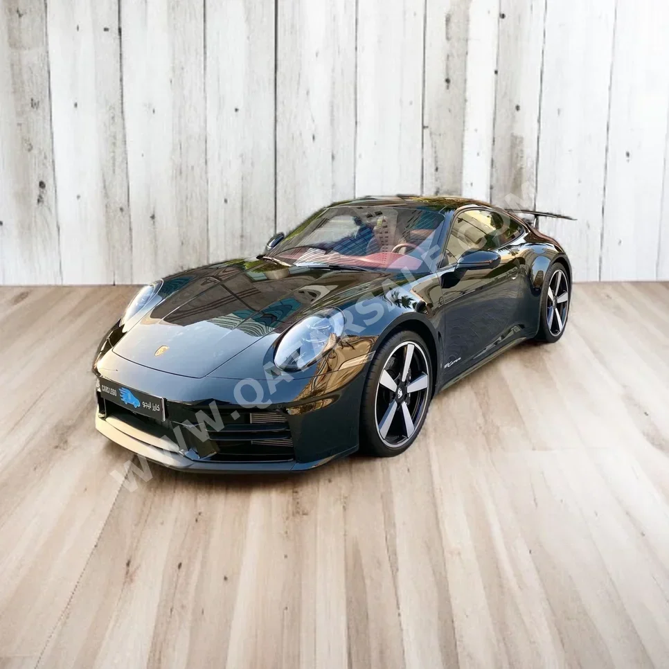 Porsche  911  Carrera  2025  Automatic  0 Km  6 Cylinder  Rear Wheel Drive (RWD)  Coupe / Sport  Gray  With Warranty
