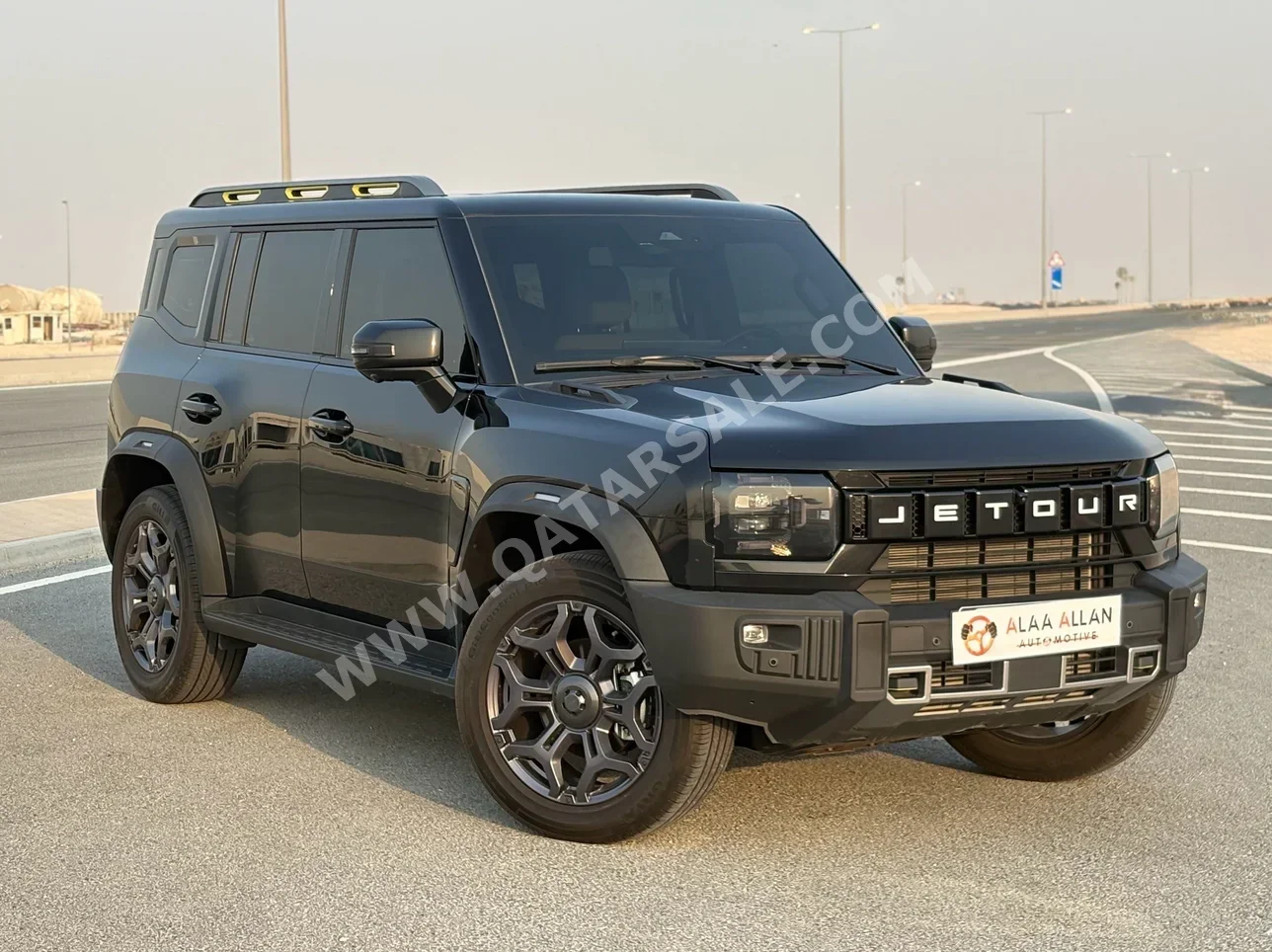 Jetour  T2  Luxury  2024  Automatic  28,082 Km  4 Cylinder  Four Wheel Drive (4WD)  SUV  Black  With Warranty