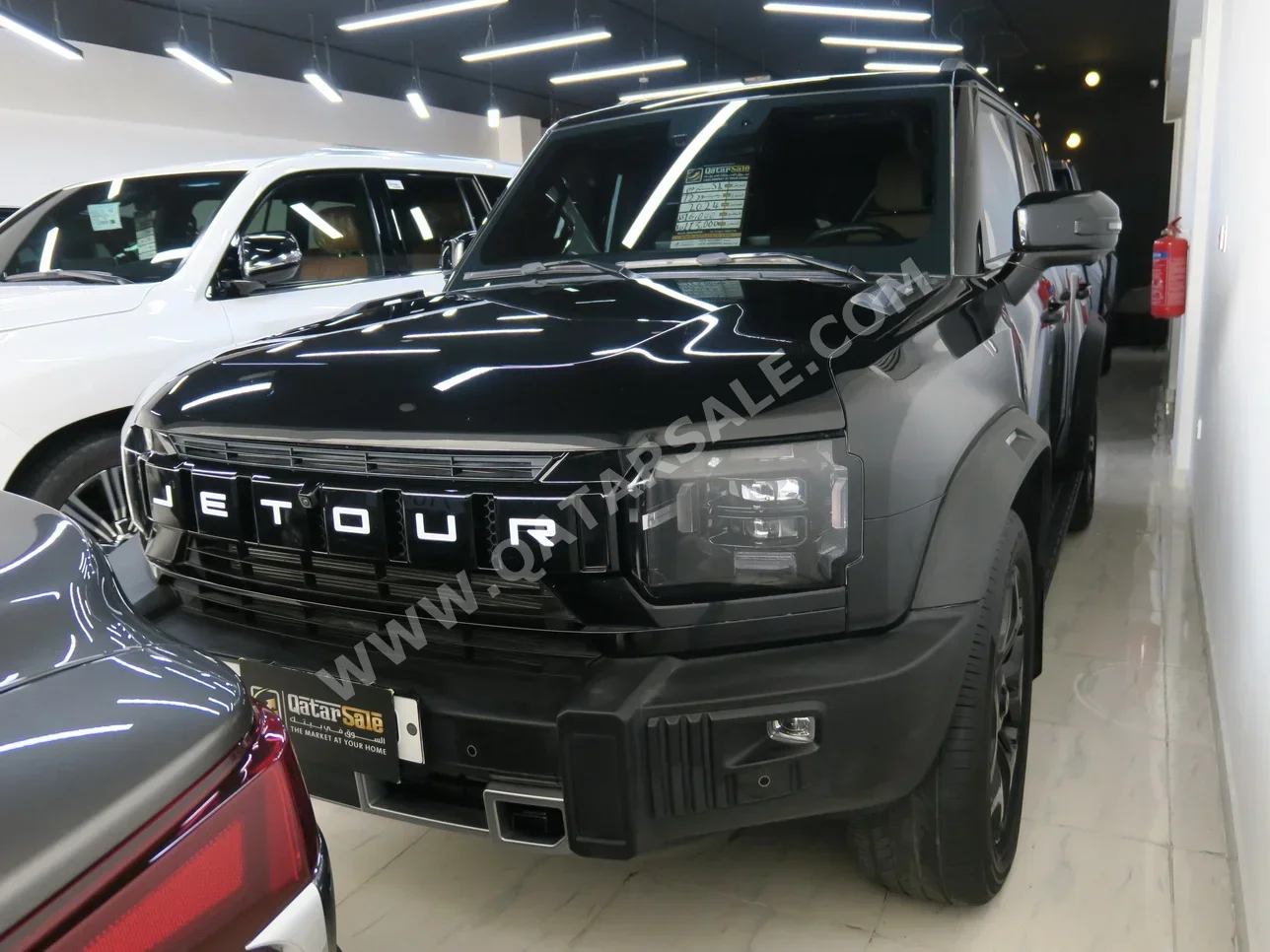 Jetour  T2  2024  Automatic  16,000 Km  4 Cylinder  Four Wheel Drive (4WD)  SUV  Black  With Warranty