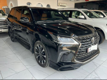 لكزس  ال اكس  570 اس بلاك ايديشن  2021  اوتوماتيك  127,000 كم  8 سلندر  دفع رباعي  اس يو في  أسود