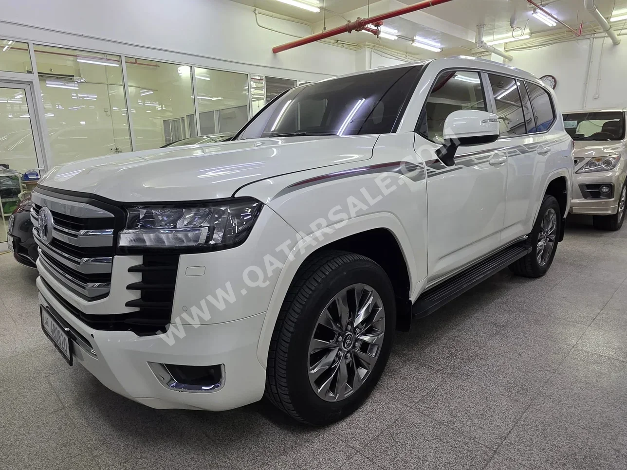 Toyota  Land Cruiser  GXR Twin Turbo  2023  Automatic  59,000 Km  6 Cylinder  Four Wheel Drive (4WD)  SUV  White