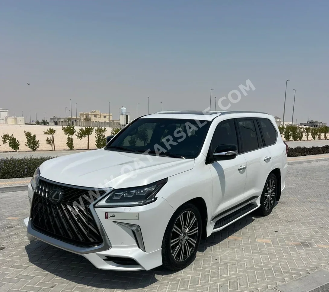 لكزس  ال اكس  570 اس  2018  اوتوماتيك  204,000 كم  8 سلندر  دفع رباعي  اس يو في  أبيض