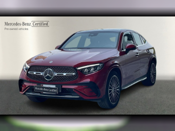 Mercedes-Benz  GLC  200  2025  Automatic  3,000 Km  4 Cylinder  Four Wheel Drive (4WD)  SUV  Red  With Warranty