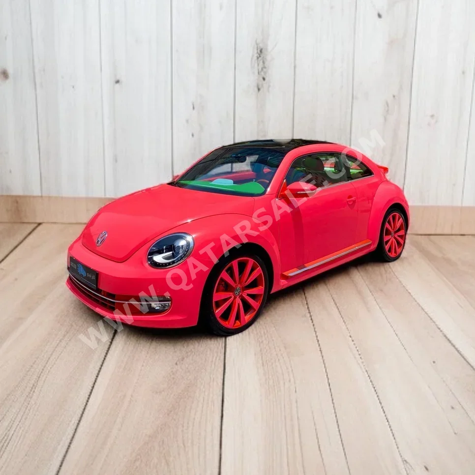 Volkswagen  Beetle  2016  Automatic  0 Km  4 Cylinder  Rear Wheel Drive (RWD)  Hatchback  Rose
