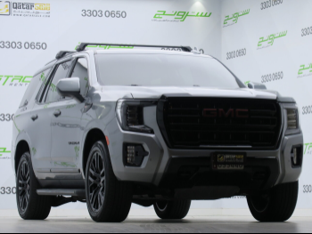 GMC  Yukon  SLT  2023  Automatic  50,000 Km  8 Cylinder  Four Wheel Drive (4WD)  SUV  Gray  With Warranty