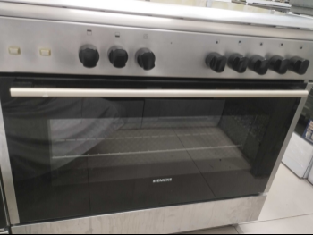 Siemens  Cooking Range  - Gas  - Black Stainless
